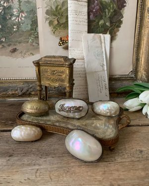 lot ancien porte chapelet nacre et laiton bote a bijoux 1900