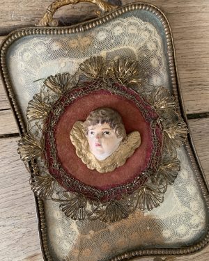 ange gardien ancien broderie fil d'or couvent
