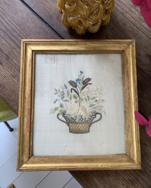 Broderie de fleurs du XIXe