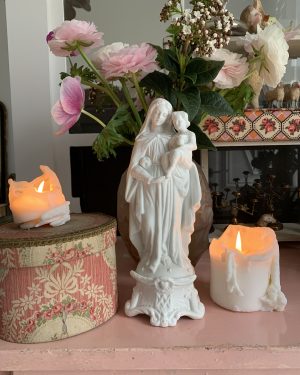 Vierge à l’enfant en biscuit XIXe