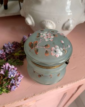 Boîte ancienne Art nouveau